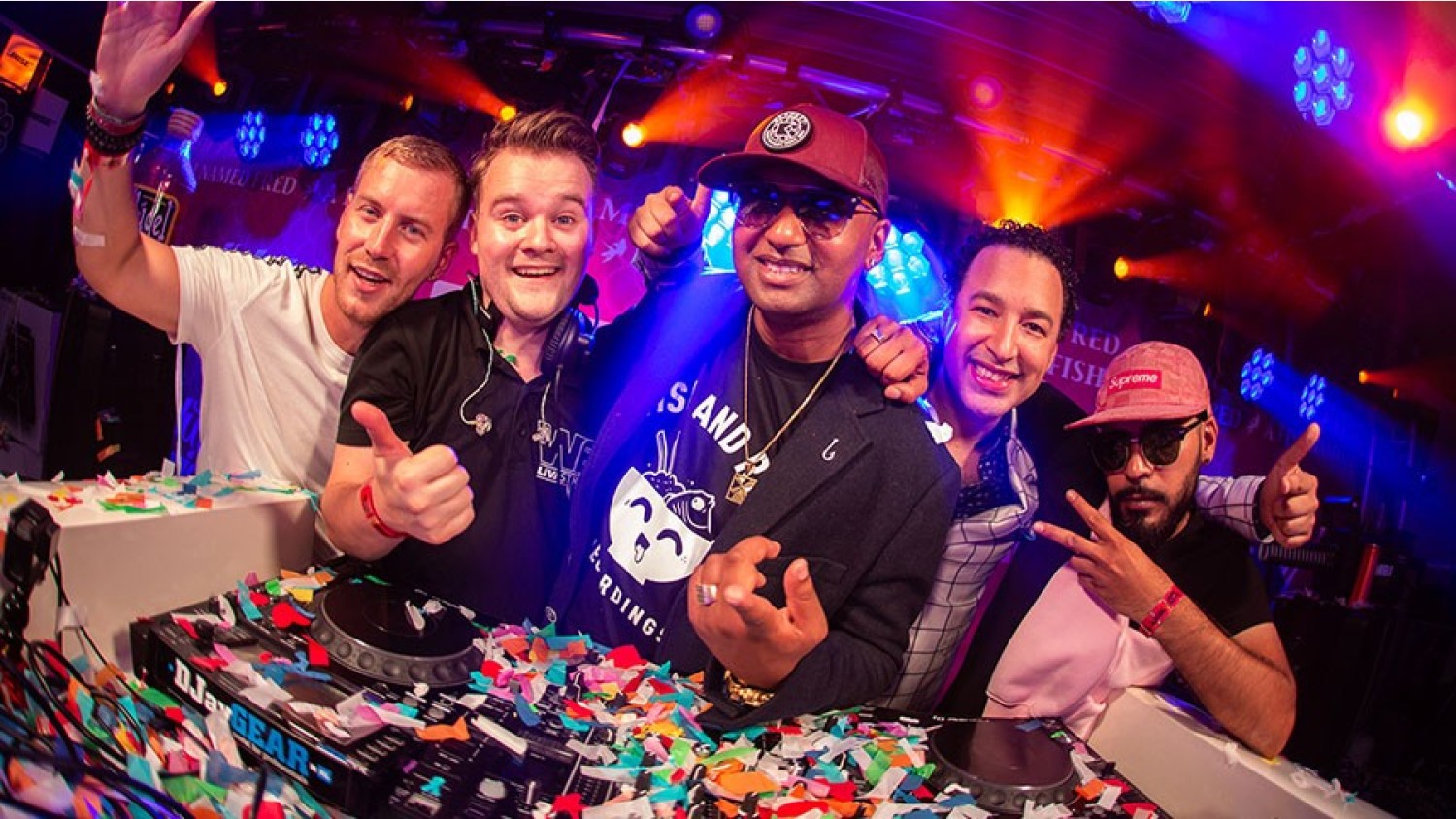 Party nieuws: Nieuw wereldrecord allerlangste DJ Marathon met 364 DJ's